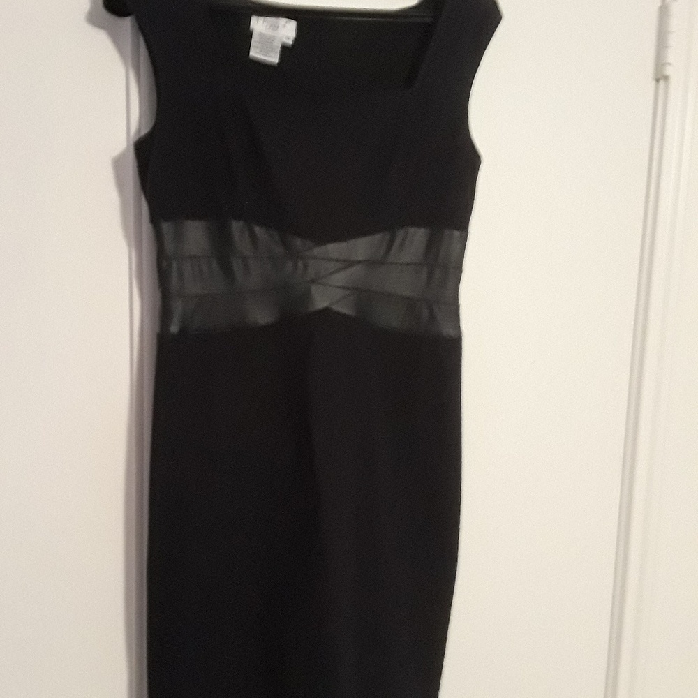 Black fitted dress